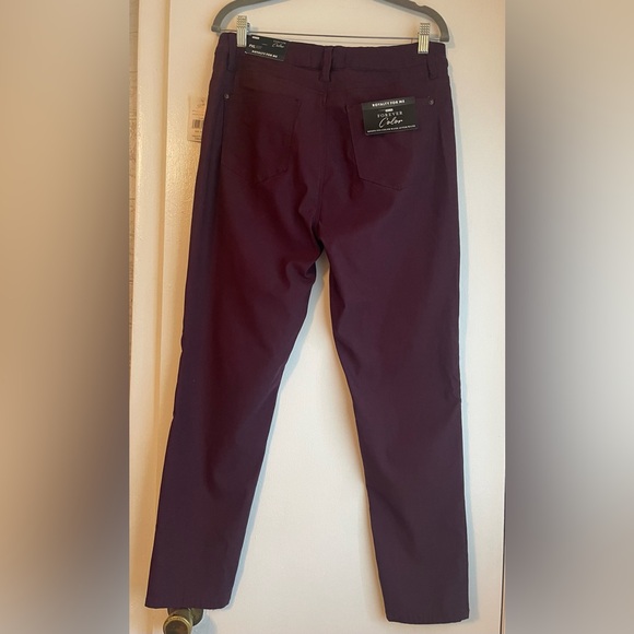 Royalty For Me Womens Women Skinny Pants Size XL Petite New With Tags Color plum - Picture 4 of 9